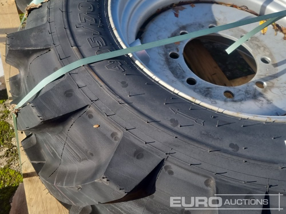 Unused Mitas 405/70-24 Tyre & Rim (1 of) - Pneu: foto 5 Unused Mitas 405/70-24 Tyre & Rim (1 of) - Pneu: foto 5