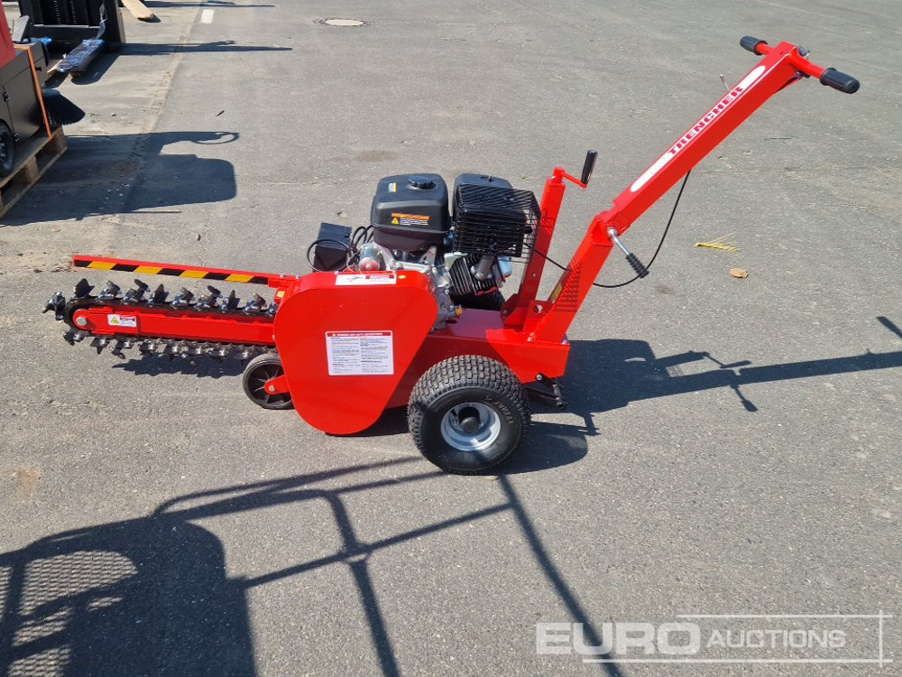 Unused Walk Behind Trencher - Colocadora de tubagem: foto 2 Unused Walk Behind Trencher - Colocadora de tubagem: foto 2