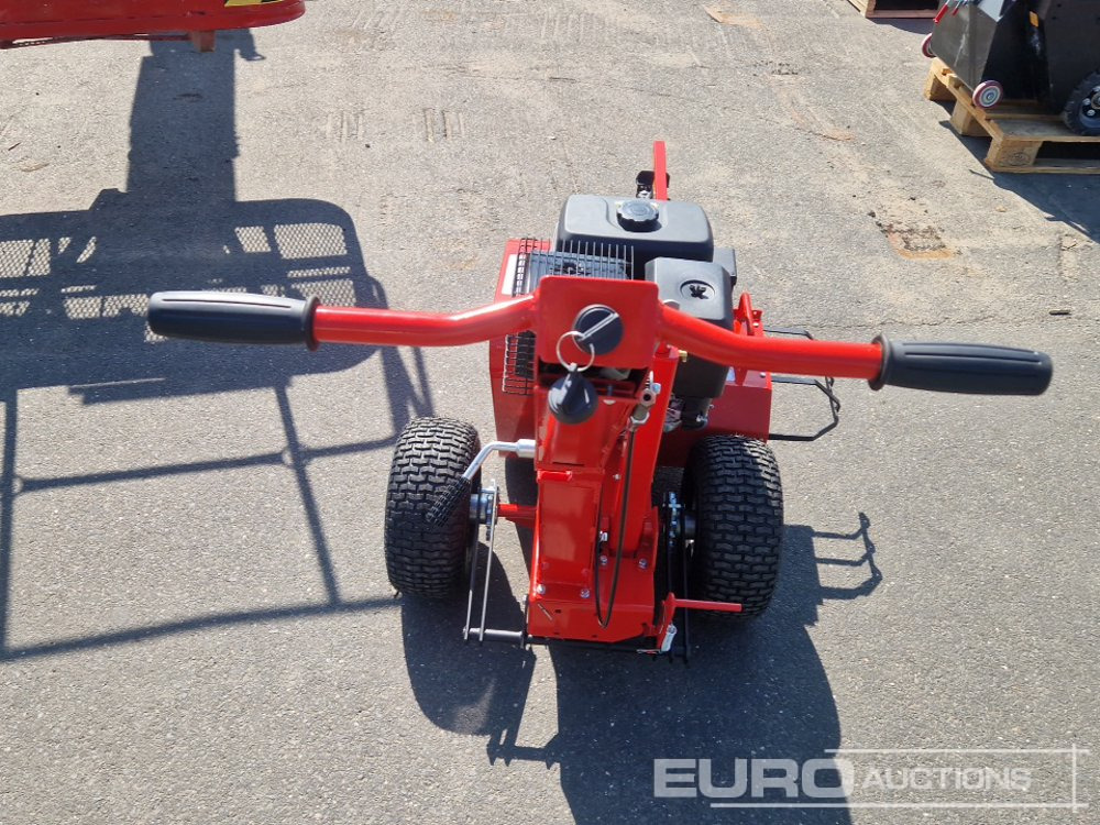 Unused Walk Behind Trencher - Colocadora de tubagem: foto 3 Unused Walk Behind Trencher - Colocadora de tubagem: foto 3