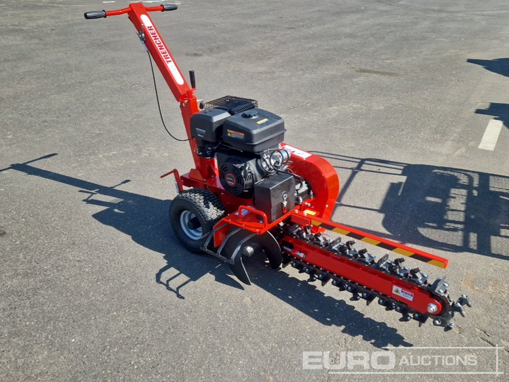 Unused Walk Behind Trencher - Colocadora de tubagem: foto 5 Unused Walk Behind Trencher - Colocadora de tubagem: foto 5