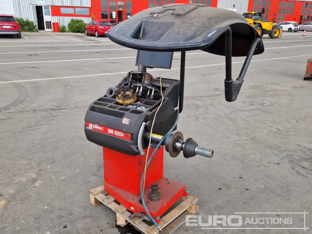 Wheel Balancer - Equipamento de construção: foto 1 Wheel Balancer - Equipamento de construção: foto 1