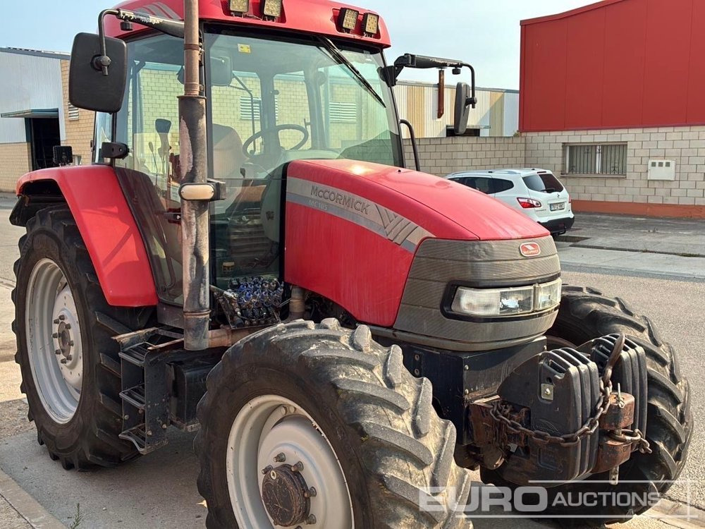 2007 McCormick MC105 - Trator: foto 1 2007 McCormick MC105 - Trator: foto 1