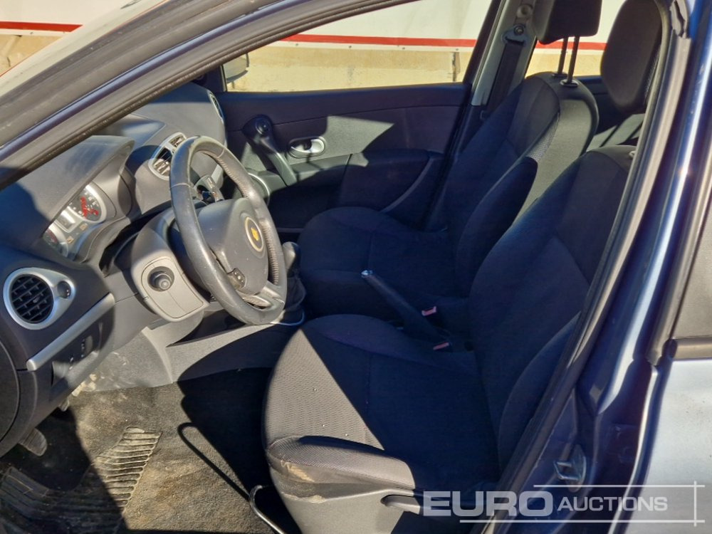 Automóvel 2007 Renault Clio: foto 17 Automóvel 2007 Renault Clio: foto 17