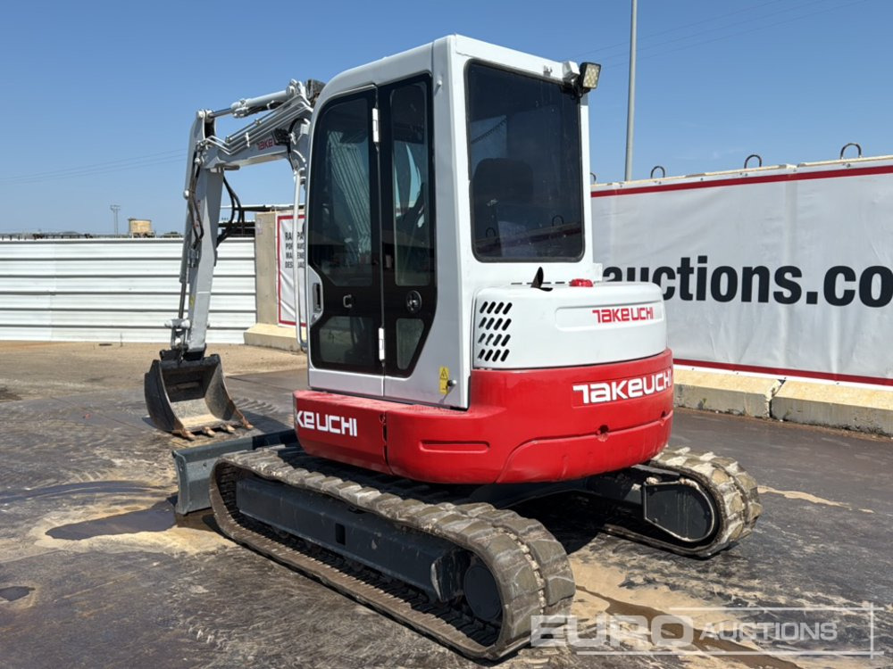 2015 Takeuchi TB153FR - Mini escavadeira: foto 3 2015 Takeuchi TB153FR - Mini escavadeira: foto 3