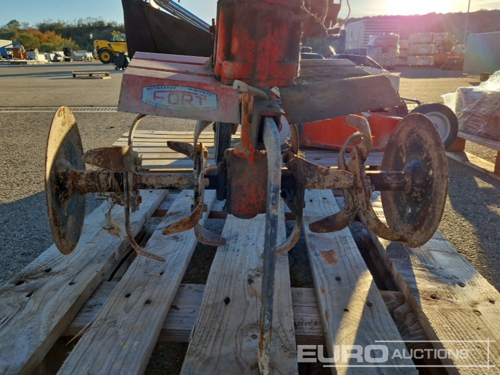 Fort Gasoline Motor Tiller - Equipamento de construção: foto 5 Fort Gasoline Motor Tiller - Equipamento de construção: foto 5