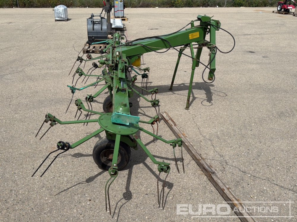 Stoll Speed 580 Hydro Rotating Hay Rake Attachment to suit Tractor - Máquina agrícola: foto 4 Stoll Speed 580 Hydro Rotating Hay Rake Attachment to suit Tractor - Máquina agrícola: foto 4
