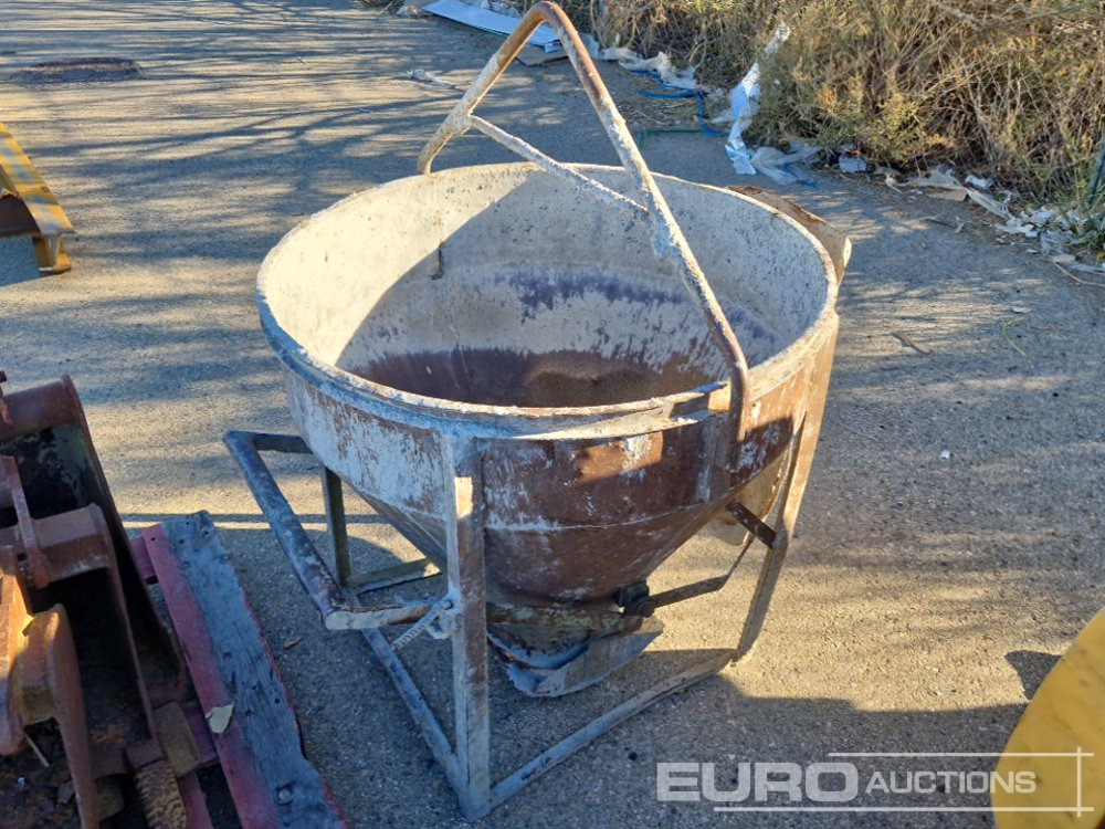 Metal Hopper - Equipamento de construção: foto 4 Metal Hopper - Equipamento de construção: foto 4