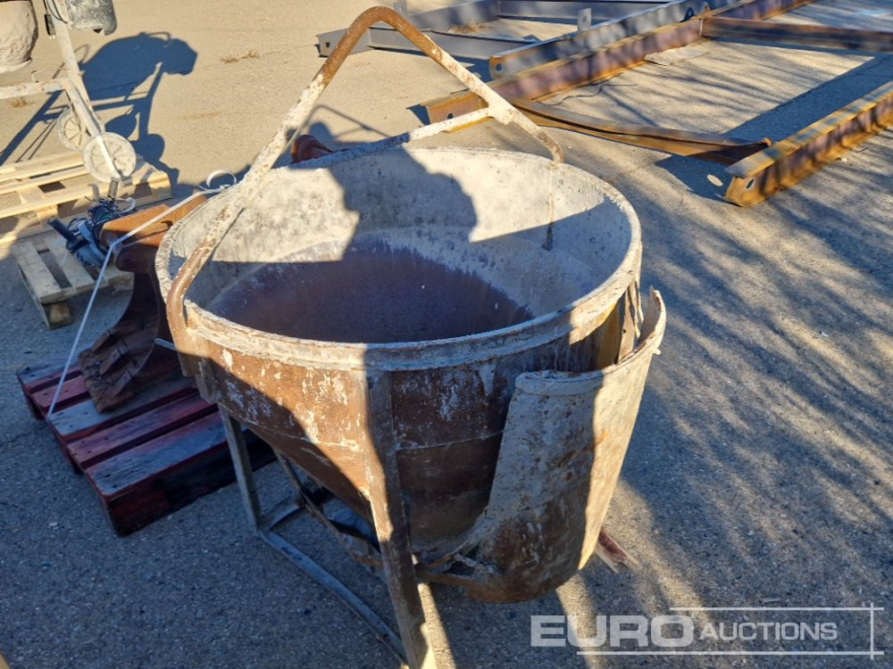 Metal Hopper - Equipamento de construção: foto 3 Metal Hopper - Equipamento de construção: foto 3