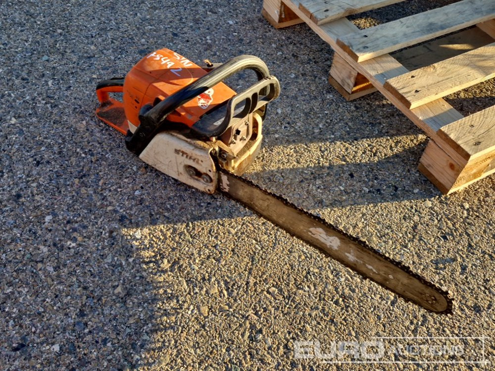 Stihl Gasoline Chain Saw - Equipamento de construção: foto 2 Stihl Gasoline Chain Saw - Equipamento de construção: foto 2