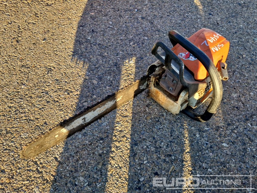 Stihl Gasoline Chain Saw - Equipamento de construção: foto 3 Stihl Gasoline Chain Saw - Equipamento de construção: foto 3
