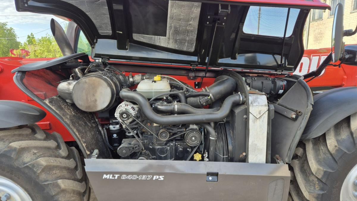 MANITOU MLT840/ 2012 - Empilhador telescópico: foto 5 MANITOU MLT840/ 2012 - Empilhador telescópico: foto 5