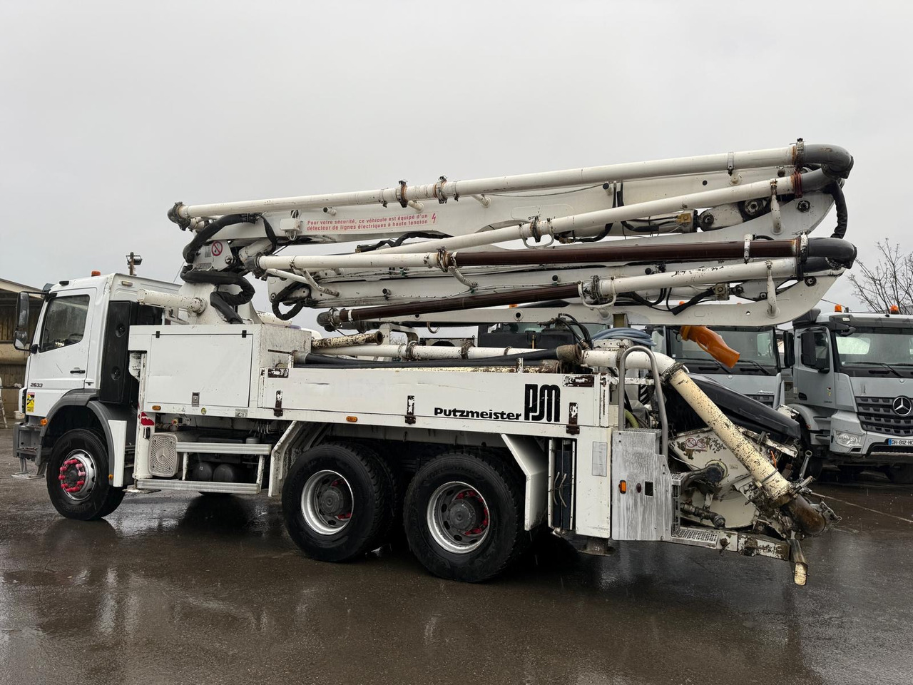 Camion pompe à béton 816-EQD-91 - Autobomba de betão: foto 4 Camion pompe à béton 816-EQD-91 - Autobomba de betão: foto 4