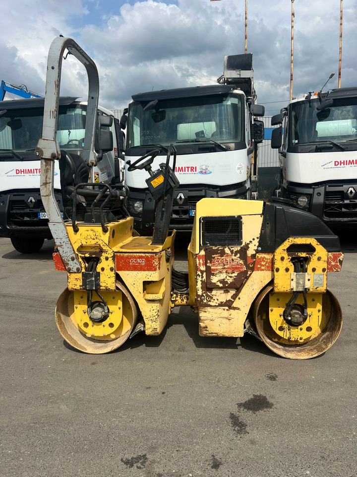 DYNAPAC CC102 - Compactador: foto 1 DYNAPAC CC102 - Compactador: foto 1