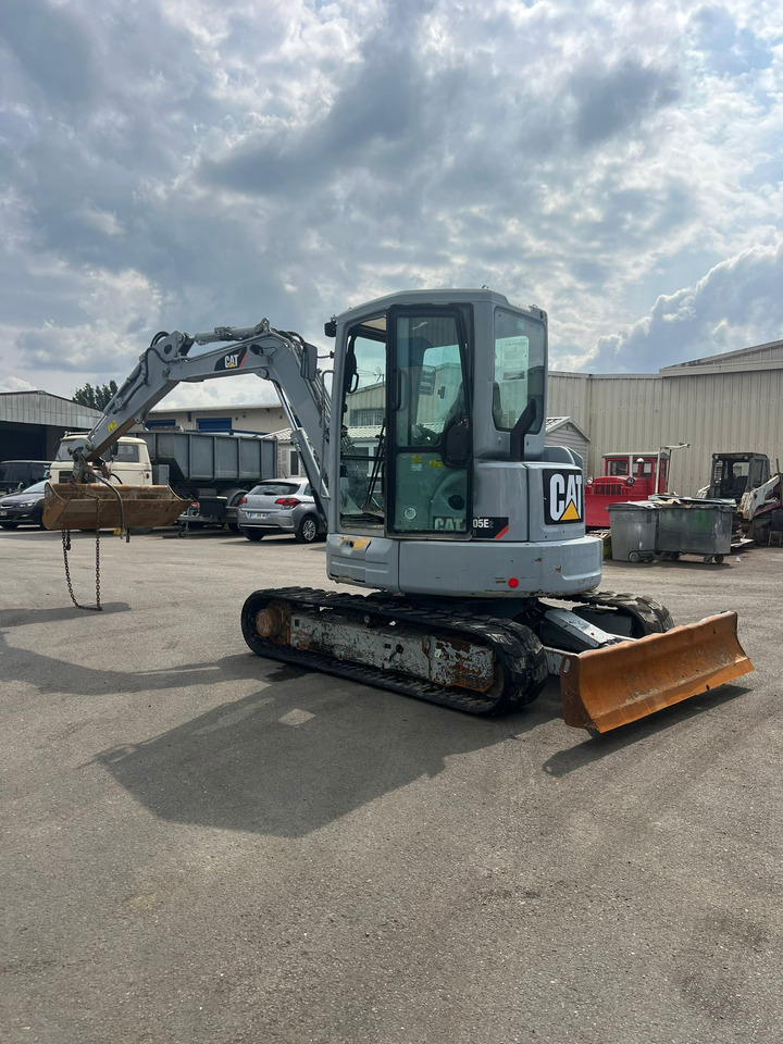 Mini-pelle Caterpillar 305E2 - Mini escavadeira: foto 3 Mini-pelle Caterpillar 305E2 - Mini escavadeira: foto 3