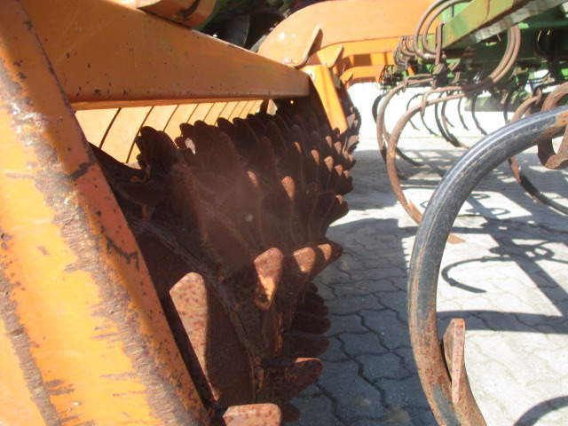 Amazone MC 601 - Semeadeira: foto 3 Amazone MC 601 - Semeadeira: foto 3