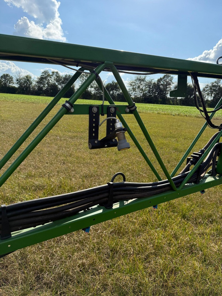 Amazone Panthera 4502 - Pulverizador automotor: foto 4 Amazone Panthera 4502 - Pulverizador automotor: foto 4