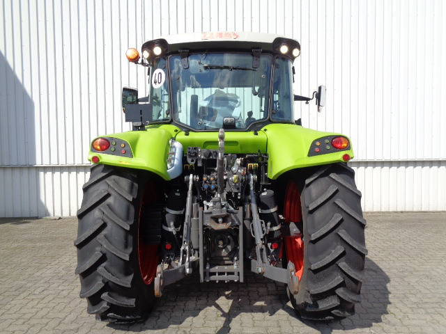 Locação de Claas Arion 430 Claas Arion 430: foto 18