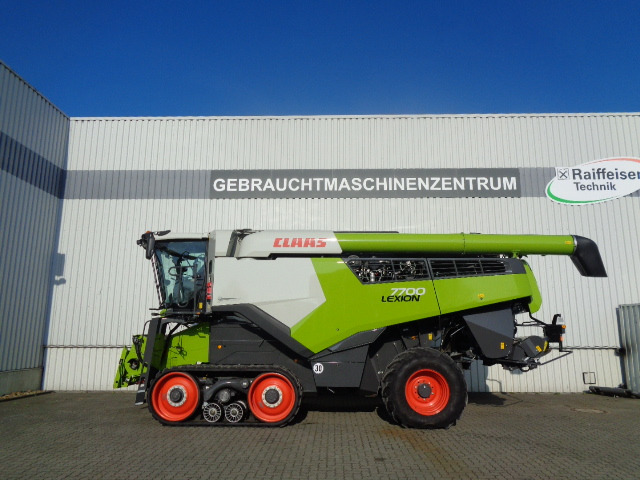 Claas Lexion 7700 TT - Ceifeira debulhadora: foto 1 Claas Lexion 7700 TT - Ceifeira debulhadora: foto 1