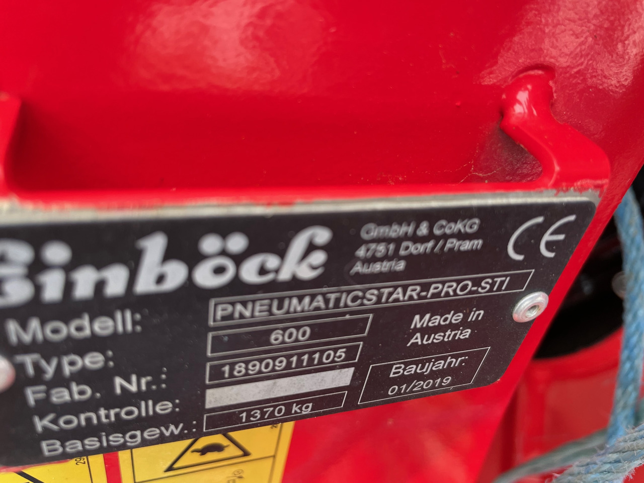 Einböck Pneumaticstar Pro 600 STI - Máquina para semear: foto 2 Einböck Pneumaticstar Pro 600 STI - Máquina para semear: foto 2