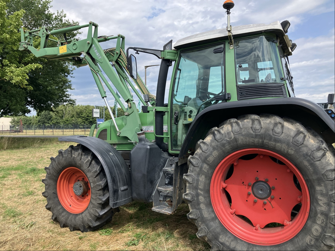 Fendt 712 COM1 - Trator: foto 2 Fendt 712 COM1 - Trator: foto 2