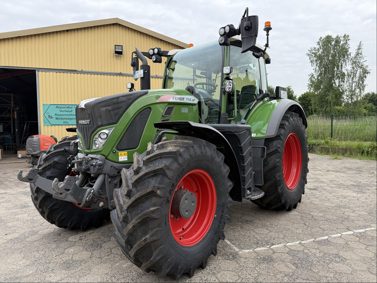 Fendt 714 Vario S4 ProfiPlus - Trator: foto 1 Fendt 714 Vario S4 ProfiPlus - Trator: foto 1