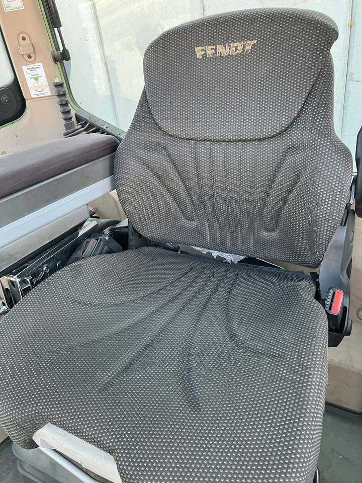 Fendt 718 Vario S4 Power - Trator: foto 3 Fendt 718 Vario S4 Power - Trator: foto 3