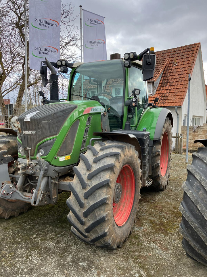 Fendt 718 Vario S4 Power - Trator: foto 1 Fendt 718 Vario S4 Power - Trator: foto 1