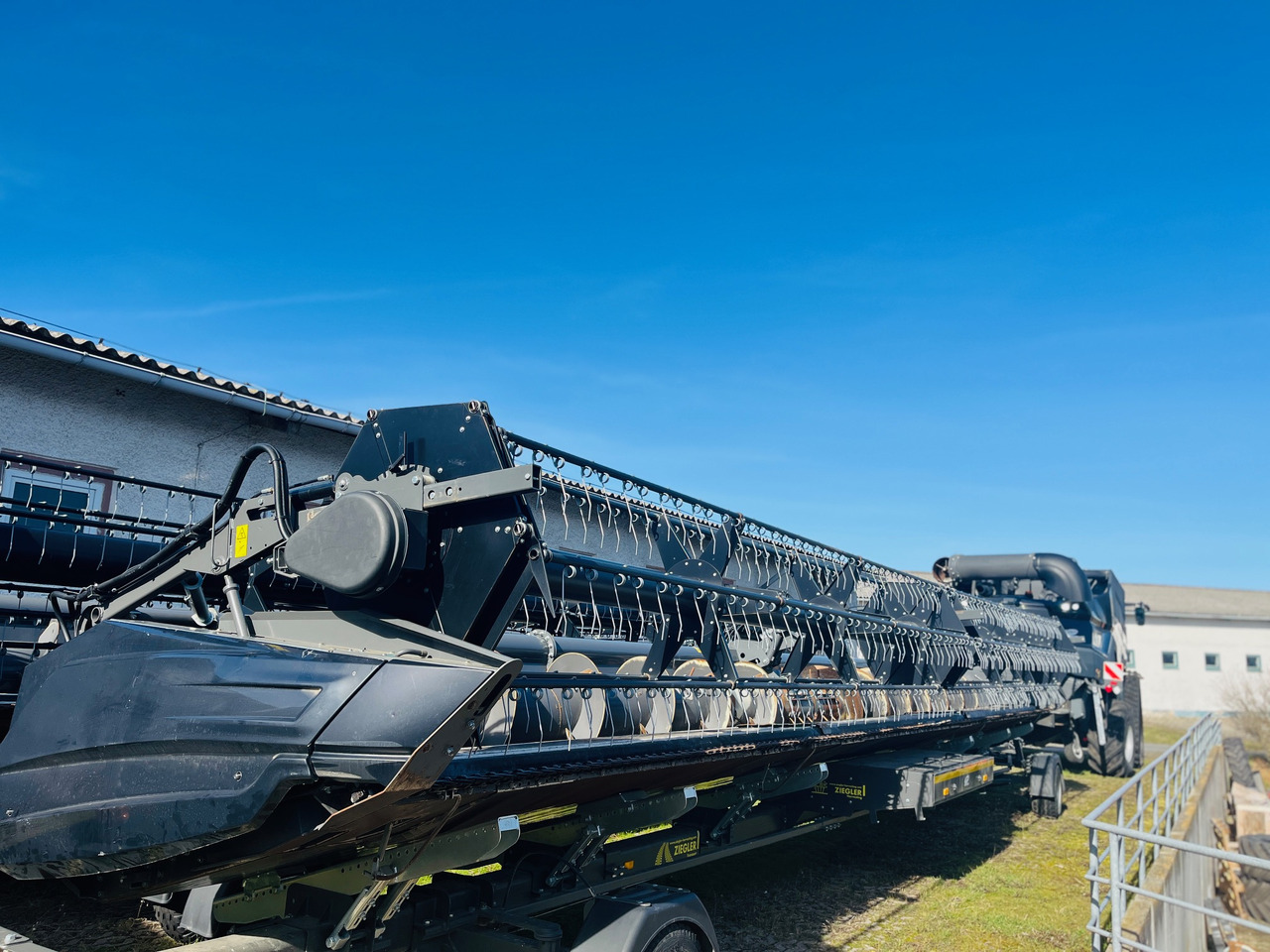 Fendt IDEAL 10T - Ceifeira debulhadora: foto 2 Fendt IDEAL 10T - Ceifeira debulhadora: foto 2