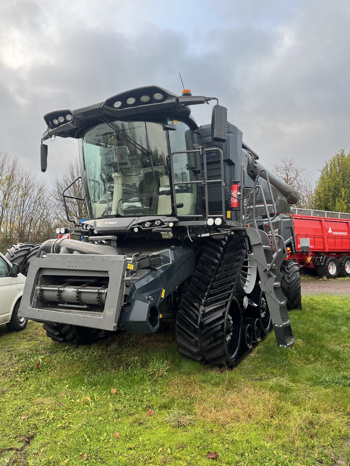 Fendt IDEAL 9T Gen3 - Ceifeira debulhadora: foto 1 Fendt IDEAL 9T Gen3 - Ceifeira debulhadora: foto 1
