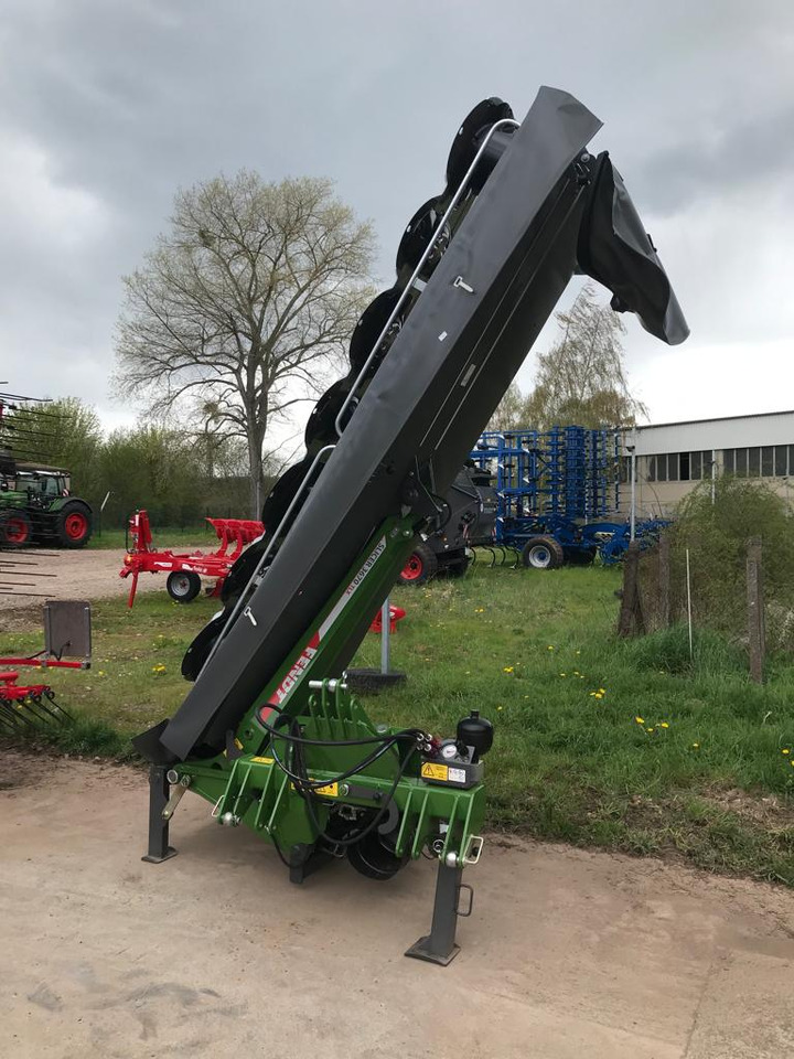 Fendt Slicer 3670 TLX - Gadanheira: foto 1 Fendt Slicer 3670 TLX - Gadanheira: foto 1