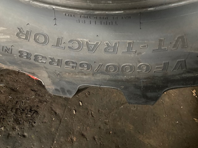 Grasdorf Bridgestone 600/65R38 - Jantes e pneus: foto 3 Grasdorf Bridgestone 600/65R38 - Jantes e pneus: foto 3