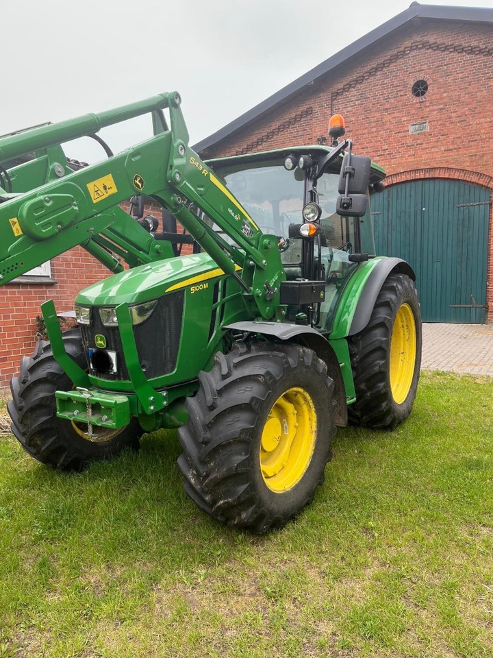 John Deere 5100 M - Trator: foto 1 John Deere 5100 M - Trator: foto 1
