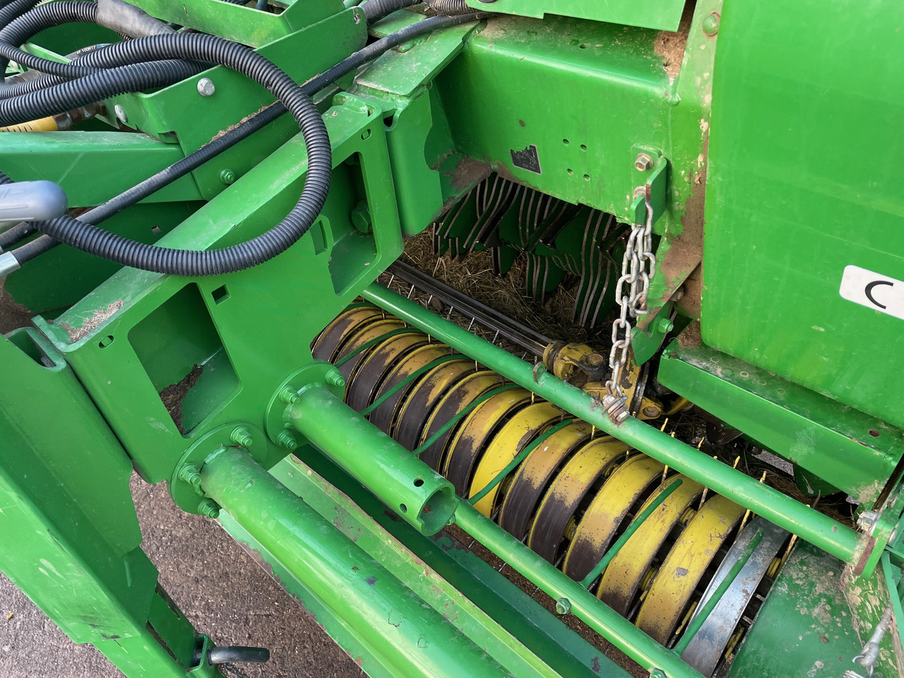 John Deere 864 Rundballenpresse - Máquina para produção de feno: foto 2 John Deere 864 Rundballenpresse - Máquina para produção de feno: foto 2