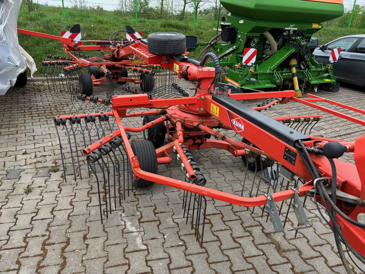 Kuhn Schwader 6632 - Ancinho enleirador: foto 4 Kuhn Schwader 6632 - Ancinho enleirador: foto 4