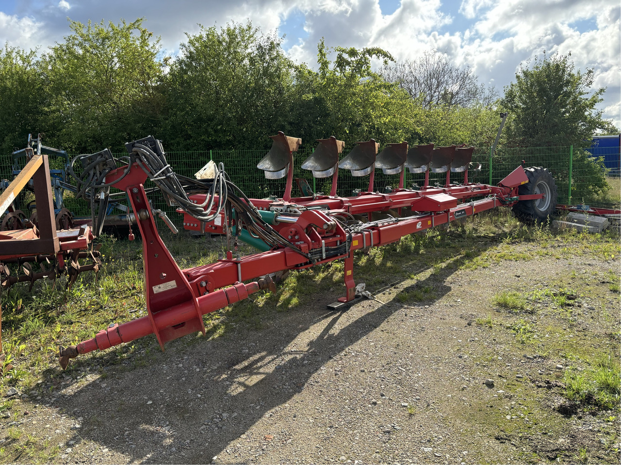 Kverneland 6300 S Variomat 7-Schar - Arado: foto 1 Kverneland 6300 S Variomat 7-Schar - Arado: foto 1