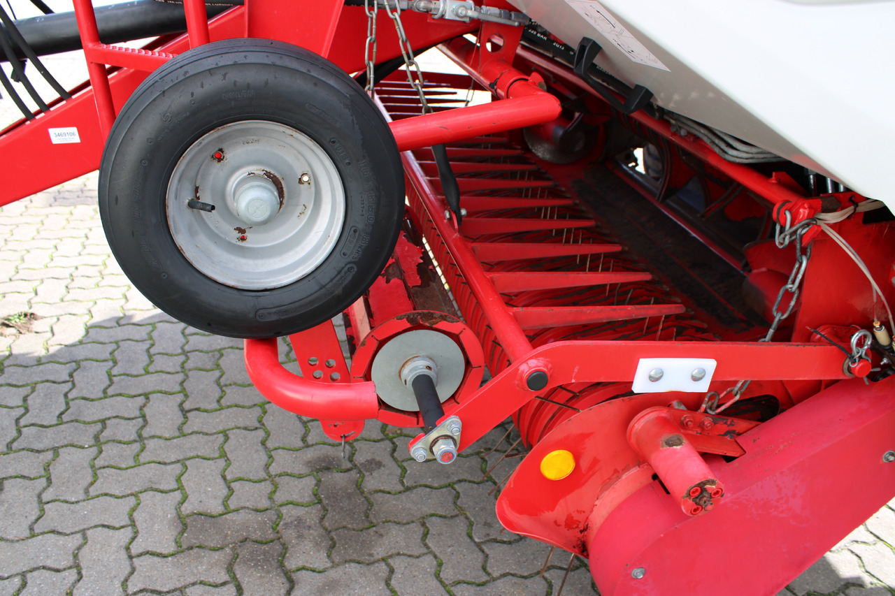 Máquina para produção de feno Lely Welger RP 545: foto 11