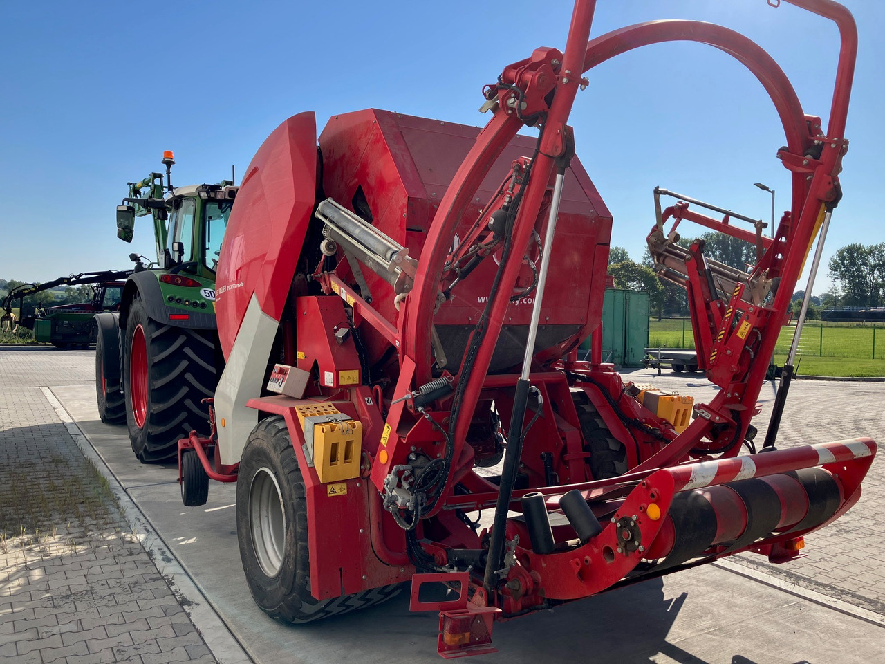 Lely Welger RPC 245 Tornado - Máquina para produção de feno: foto 3 Lely Welger RPC 245 Tornado - Máquina para produção de feno: foto 3