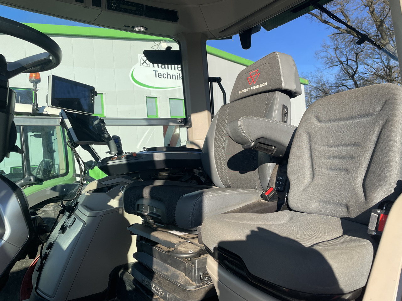 Massey Ferguson 8S.265 Dyna-VT EXCLUSIVE - Trator: foto 3 Massey Ferguson 8S.265 Dyna-VT EXCLUSIVE - Trator: foto 3