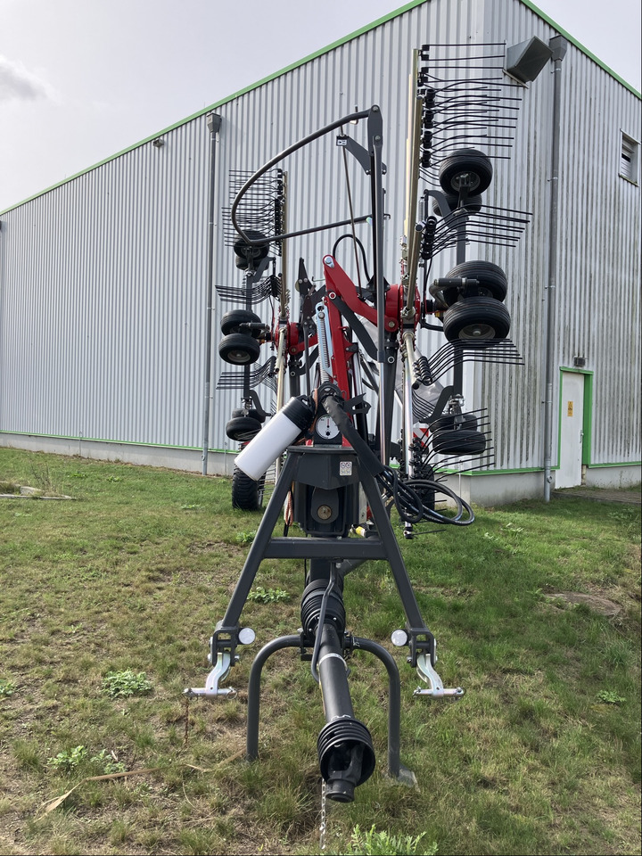 Massey Ferguson RK 842 SD-TRC - Ancinho enleirador: foto 3 Massey Ferguson RK 842 SD-TRC - Ancinho enleirador: foto 3