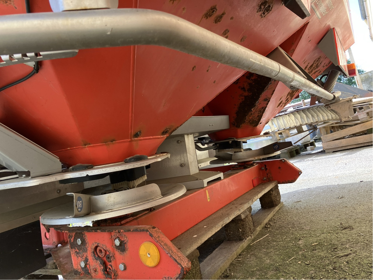 Rauch Axera Serie EMC 30.1 - Distribuidor de fertilizantes: foto 4 Rauch Axera Serie EMC 30.1 - Distribuidor de fertilizantes: foto 4