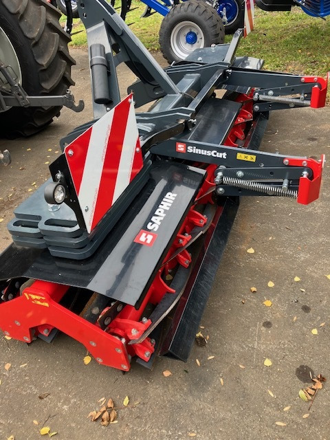 Saphir Sinus CUT 300 Wiesenschleppe - Rolo agricola: foto 1 Saphir Sinus CUT 300 Wiesenschleppe - Rolo agricola: foto 1