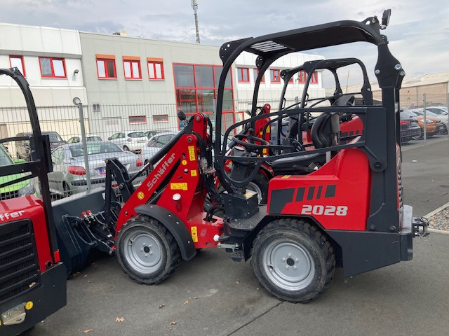 Schäffer Hoflader Typ 2028-2 - Carregadeira de rodas: foto 1 Schäffer Hoflader Typ 2028-2 - Carregadeira de rodas: foto 1