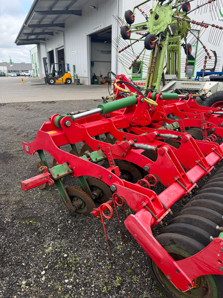 Unia ARES T XL - Grade: foto 4 Unia ARES T XL - Grade: foto 4