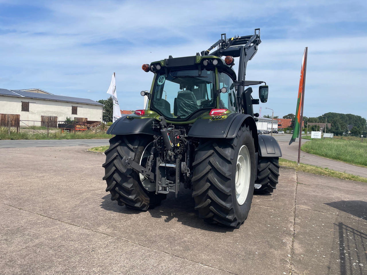 Valtra N155 EA 2B1 - Trator: foto 4 Valtra N155 EA 2B1 - Trator: foto 4