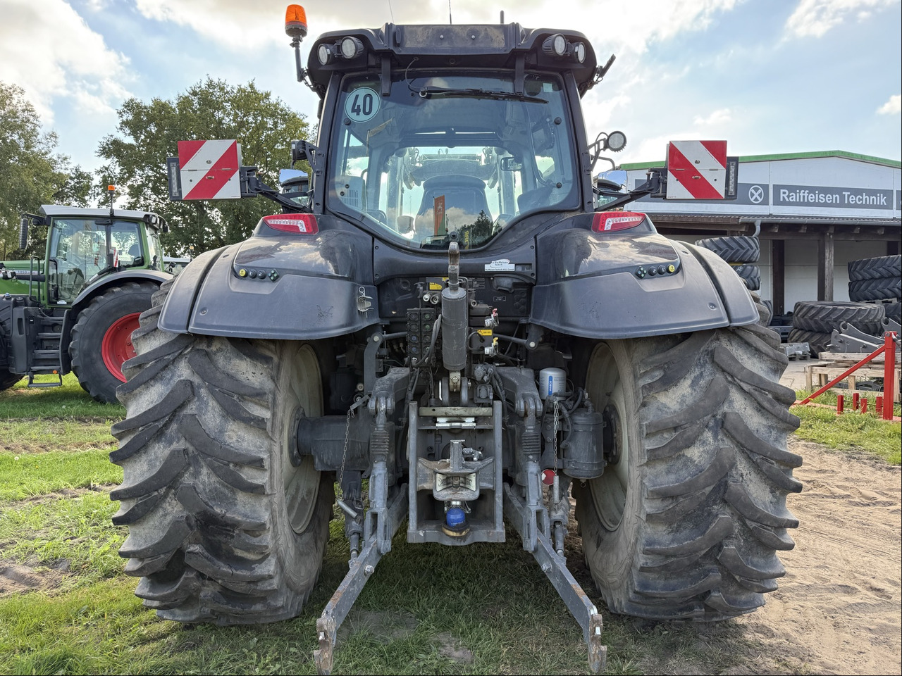 Valtra T 254 Versu - Trator: foto 3 Valtra T 254 Versu - Trator: foto 3