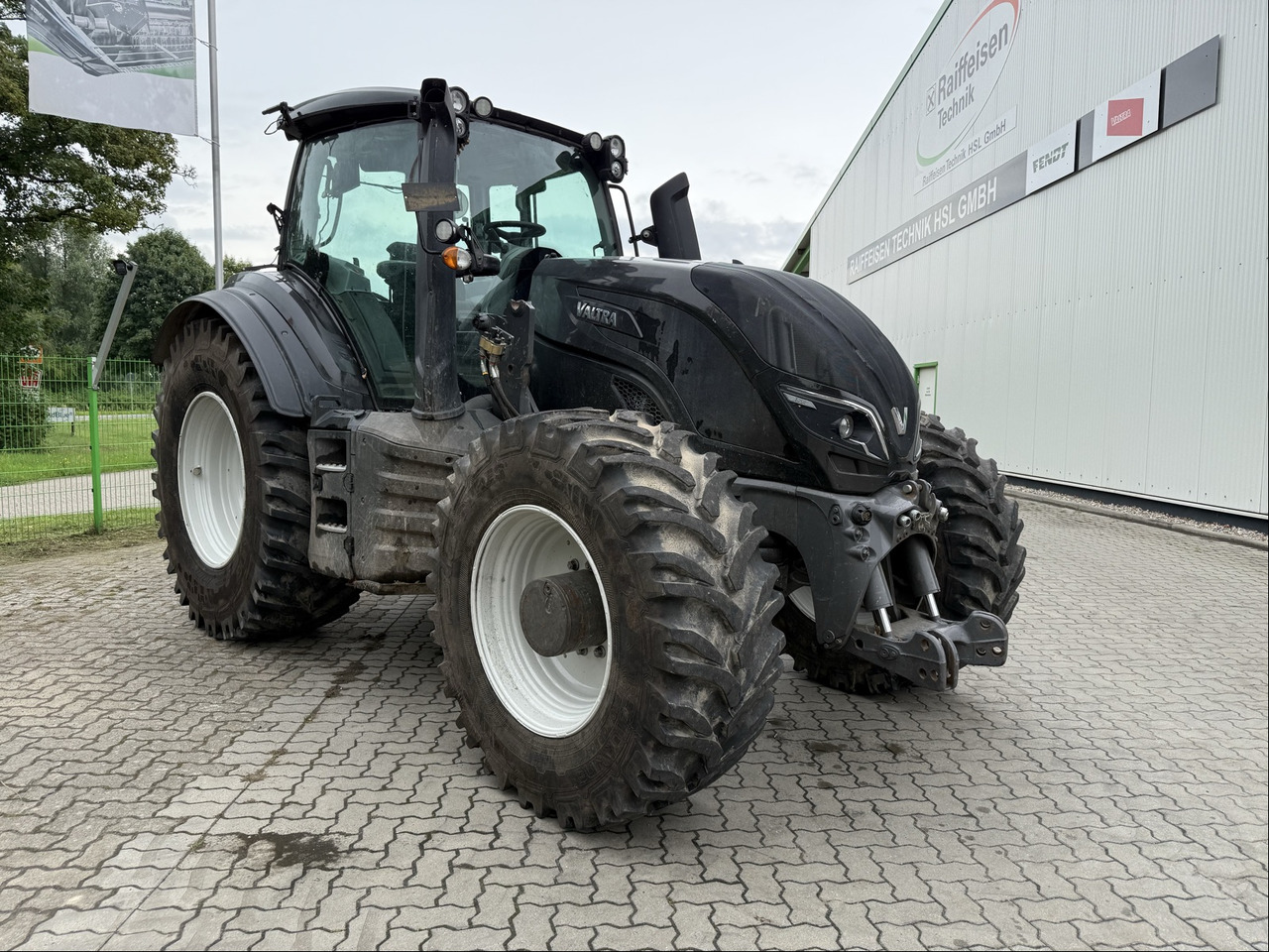 Valtra T254 Versu TwinTrac - Trator: foto 1 Valtra T254 Versu TwinTrac - Trator: foto 1