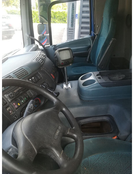 DAF CF65 CF75 CF85 Euro 3 - Cabine e interior de Caminhão: foto 5 DAF CF65 CF75 CF85 Euro 3 - Cabine e interior de Caminhão: foto 5