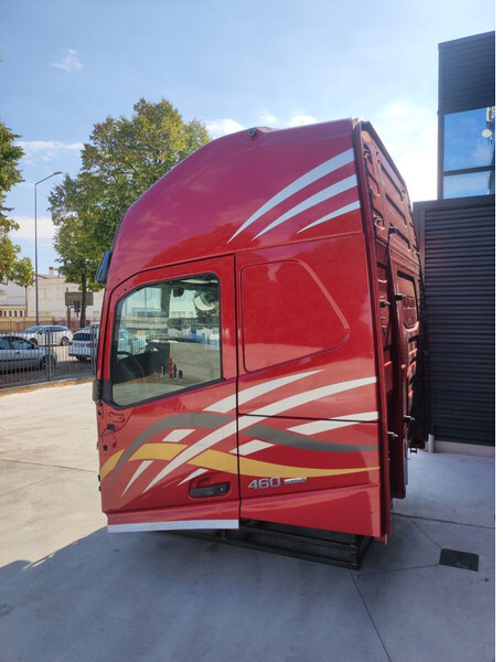 Volvo FH 4 L2 H3 - Cabine e interior de Caminhão: foto 3 Volvo FH 4 L2 H3 - Cabine e interior de Caminhão: foto 3