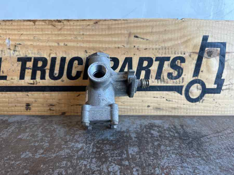 EKERI KNORR-BREMSE VALVE DB1102 I61235 - Válvula: foto 1 EKERI KNORR-BREMSE VALVE DB1102 I61235 - Válvula: foto 1