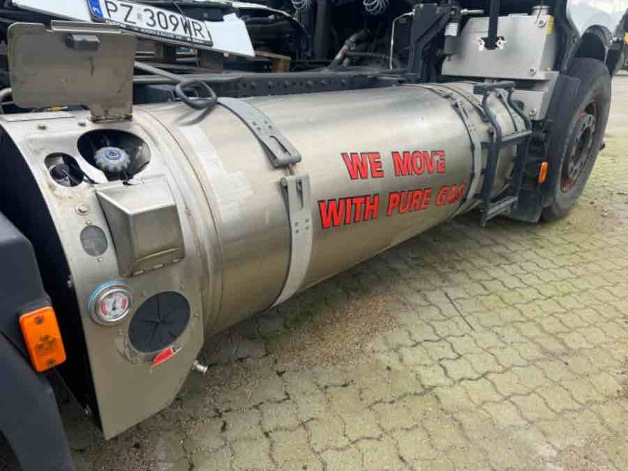 IVECO GAS / LNG SYSTEM TANK 5802695662 - Fornecimento de combustível de Caminhão: foto 1 IVECO GAS / LNG SYSTEM TANK 5802695662 - Fornecimento de combustível de Caminhão: foto 1